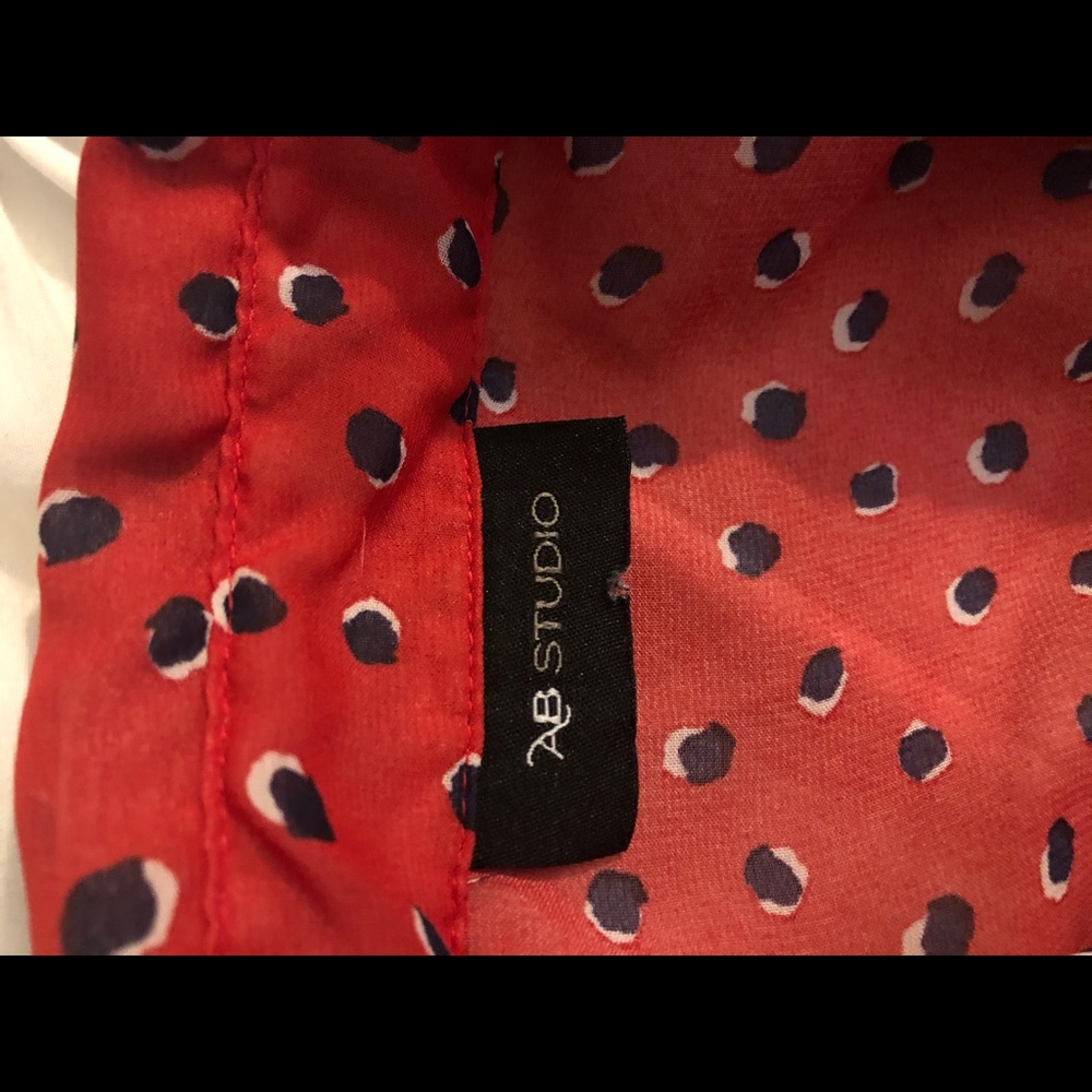 AB Studio Top - Picture 4 of 5